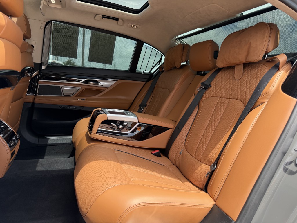 2020 BMW 7 Series Image 50