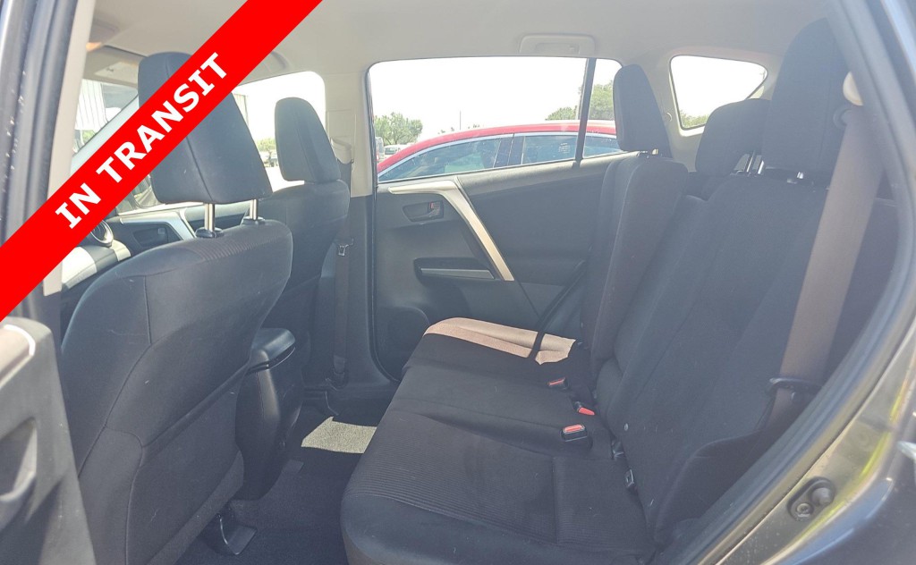 2017 Toyota Rav4 Image 8