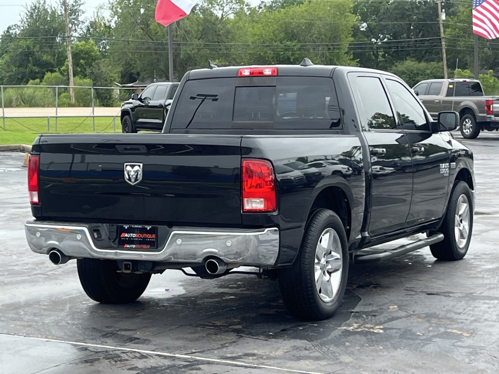 2019 RAM 1500 Image 9