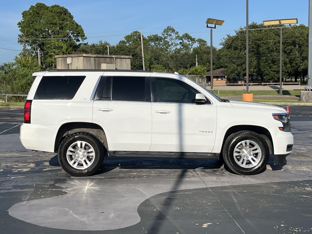 2016 Chevrolet Tahoe Image 12