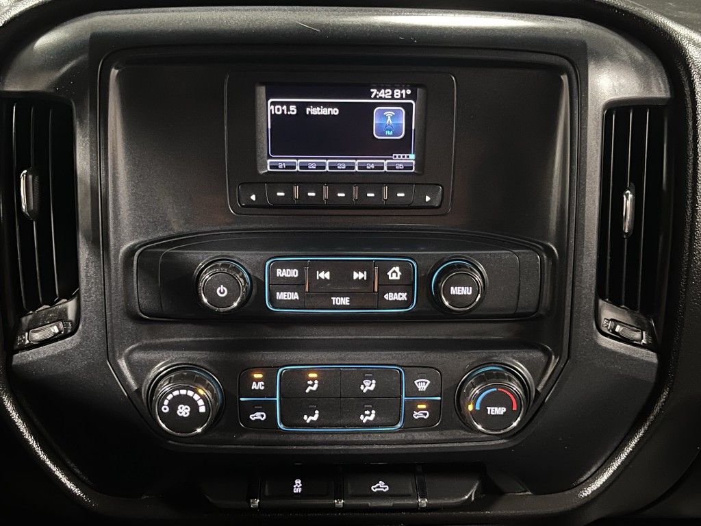 2017 Chevrolet Silverado 1500 Image 19