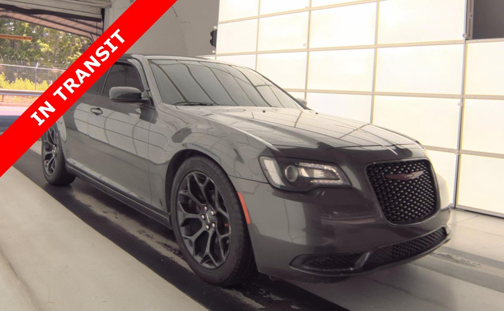 2019 Chrysler 300 Image 5