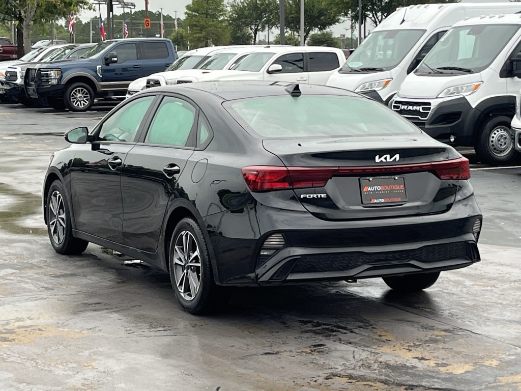 2024 Kia Forte Image 7