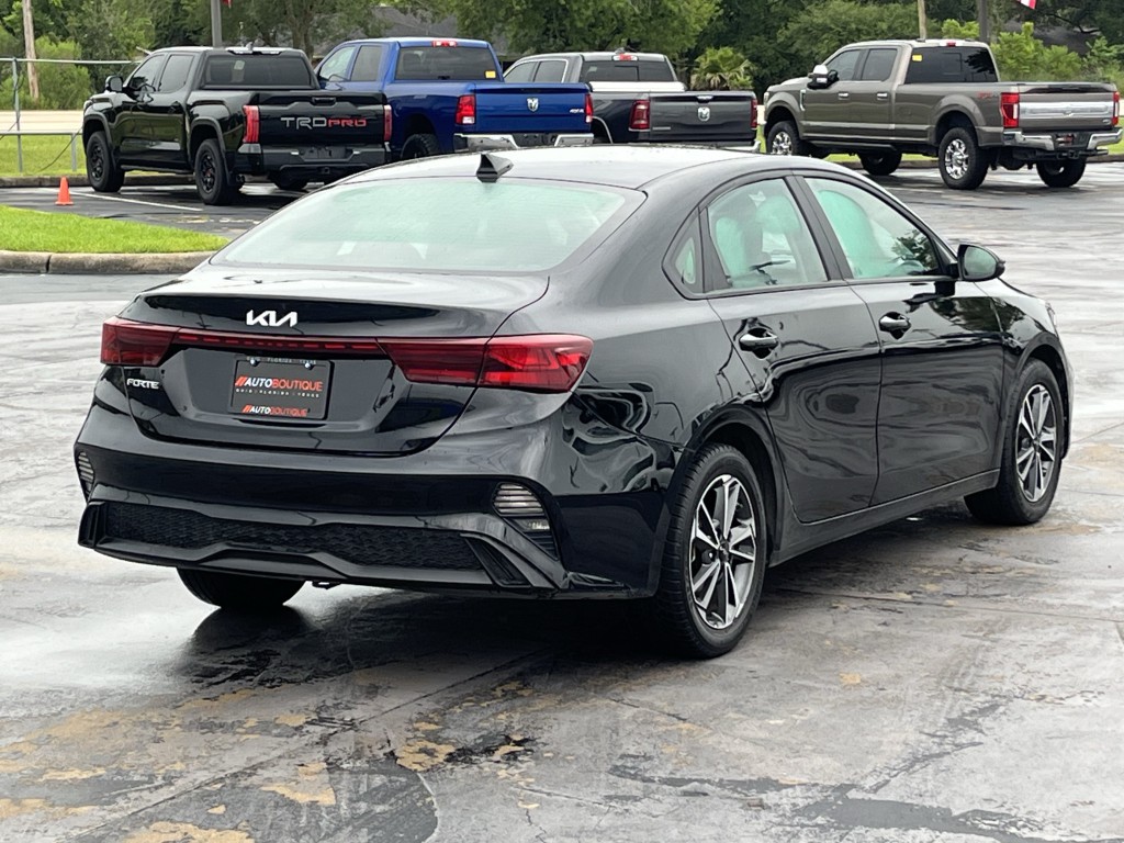2024 Kia Forte Image 9