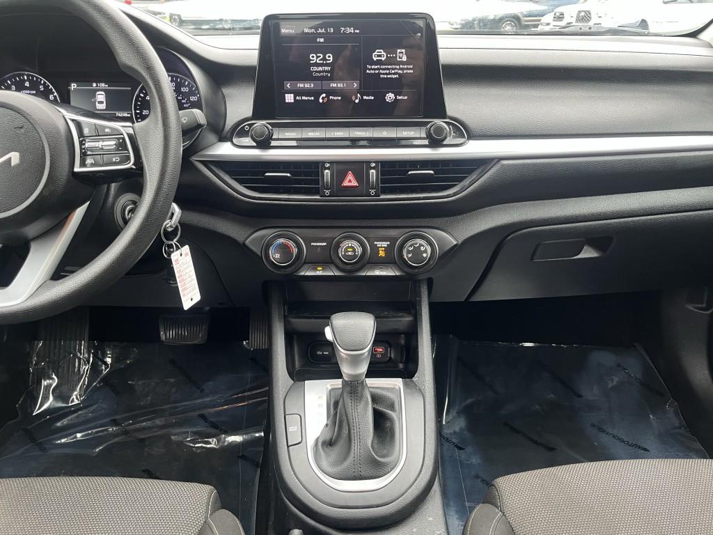 2024 Kia Forte Image 22