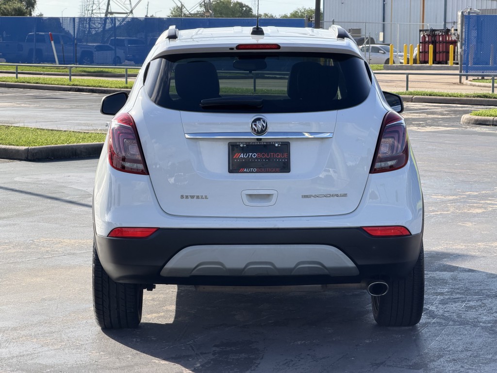 2021 Buick Enclave Image 8