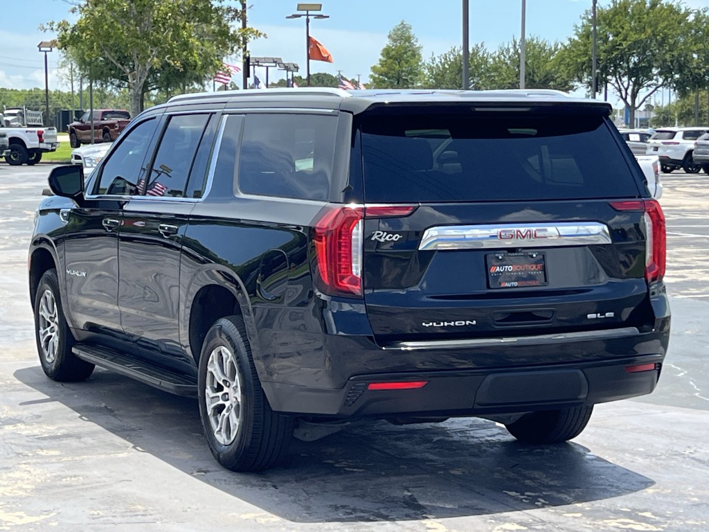 2021 GMC Yukon Image 9
