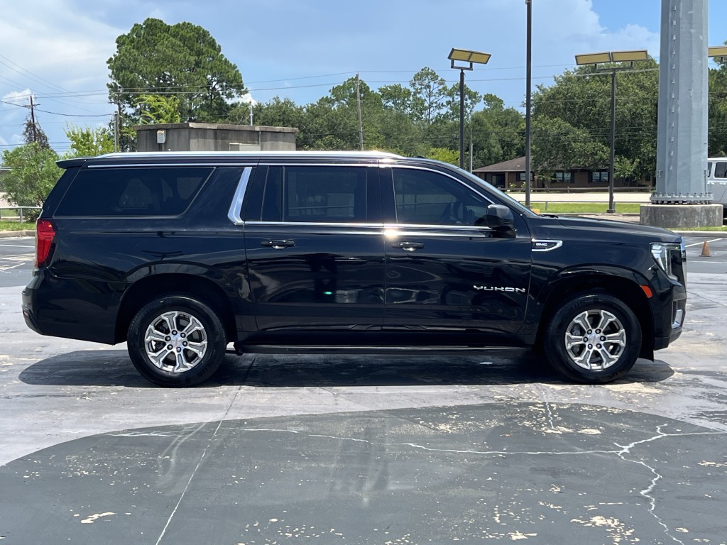 2021 GMC Yukon Image 10