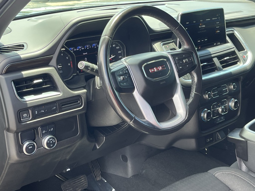 2021 GMC Yukon Image 15