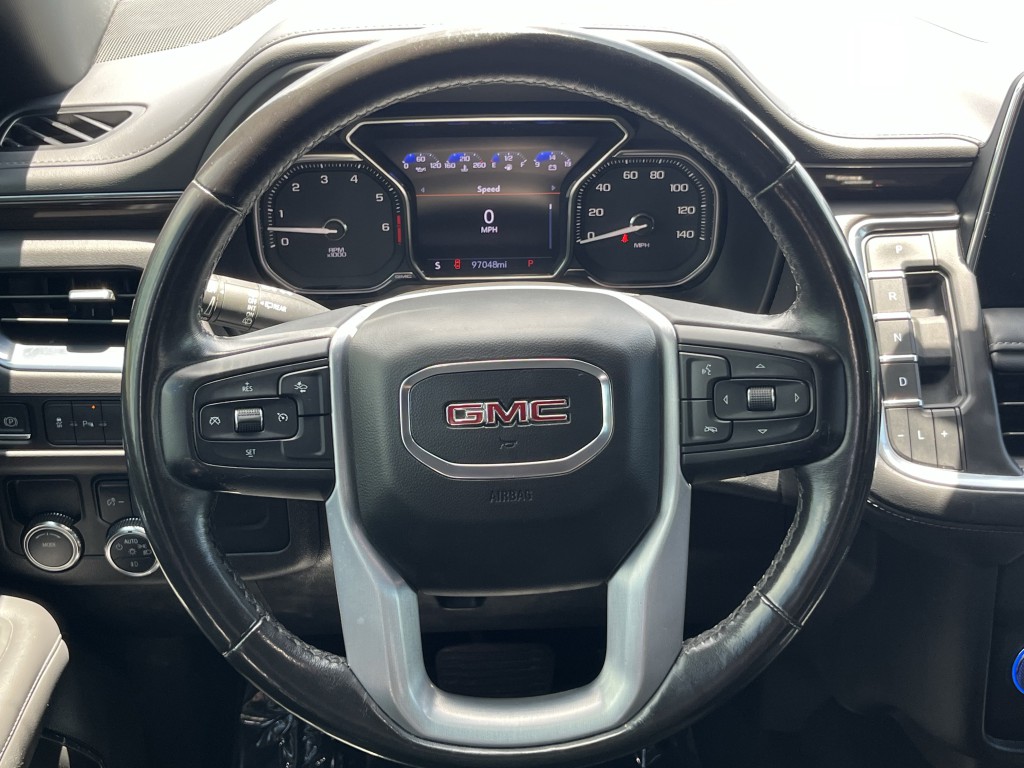 2021 GMC Yukon Image 17