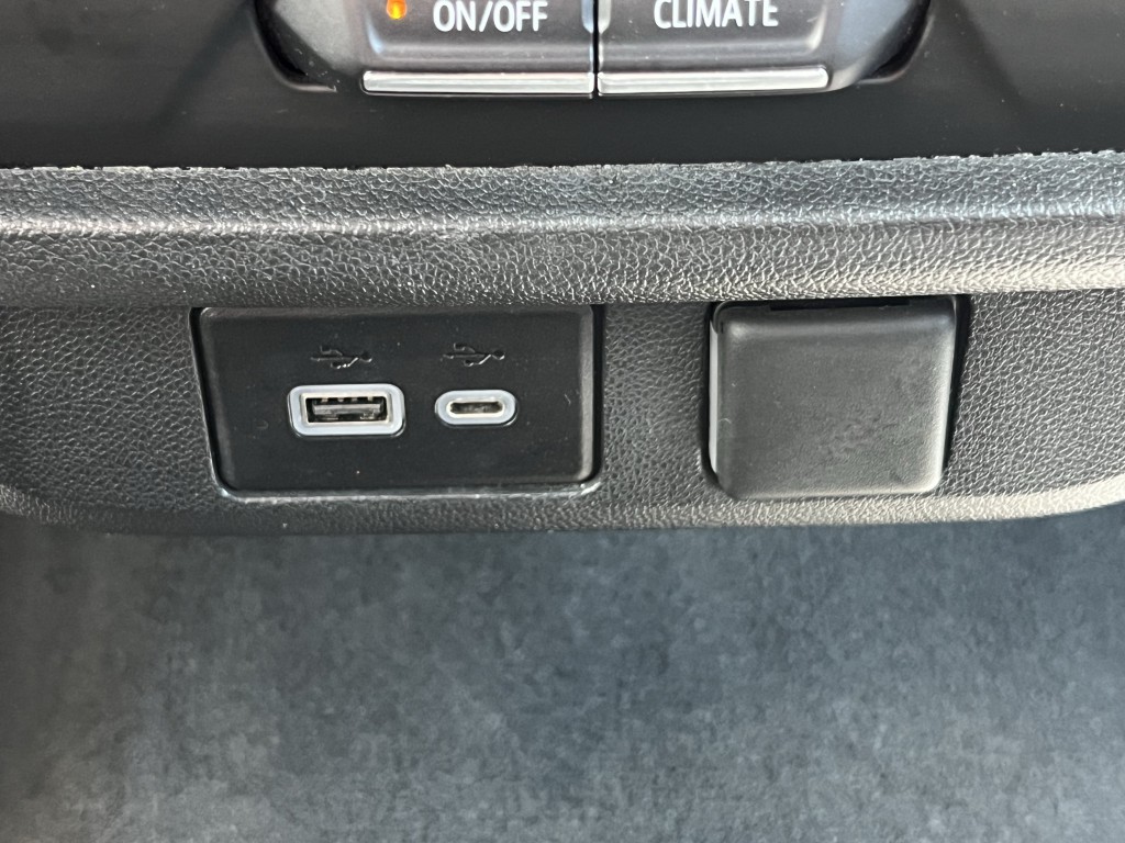 2021 GMC Yukon Image 22