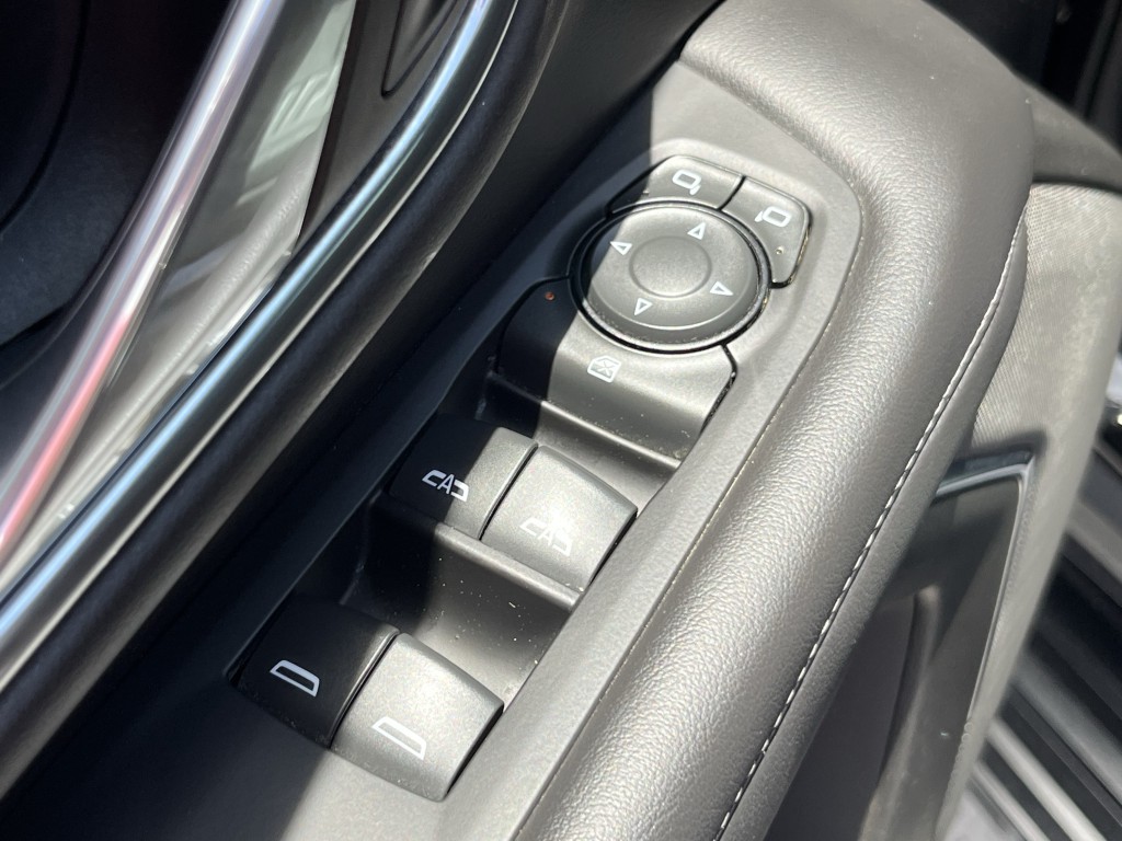 2021 GMC Yukon Image 26