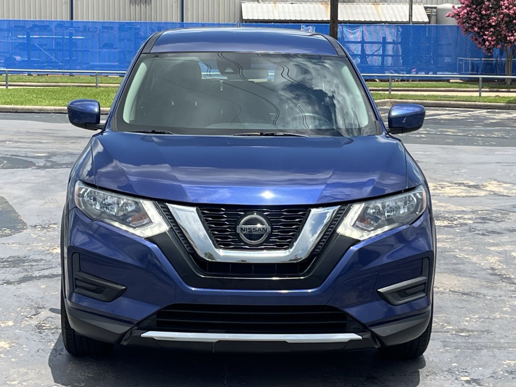2020 Nissan Rogue Image 6