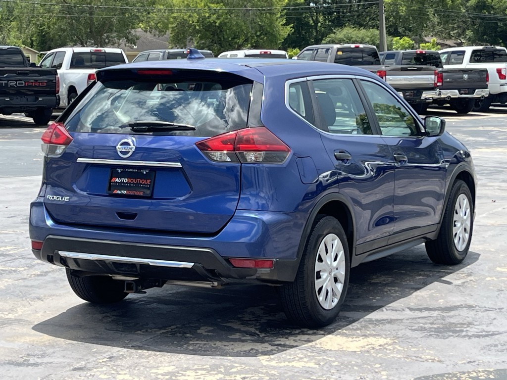 2020 Nissan Rogue Image 9