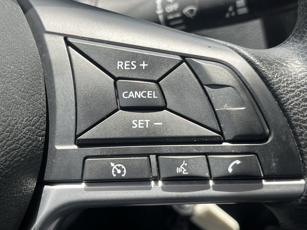 2020 Nissan Rogue Image 19