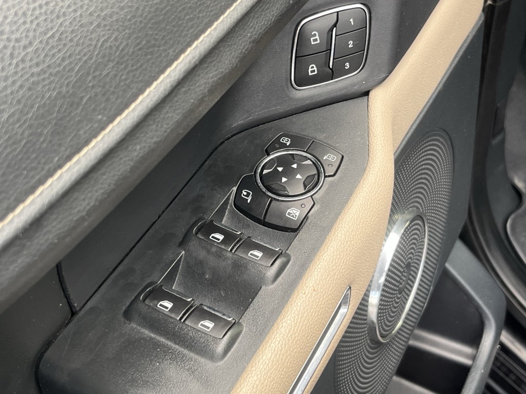2022 Ford Expedition Image 25