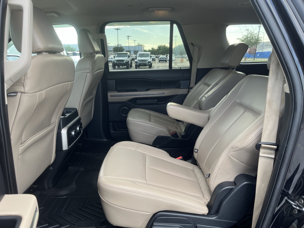 2022 Ford Expedition Image 30