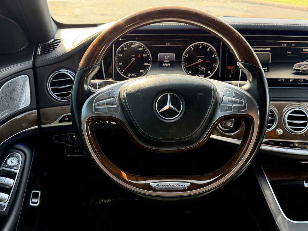 2016 Mercedes-Benz S-Class Image 14