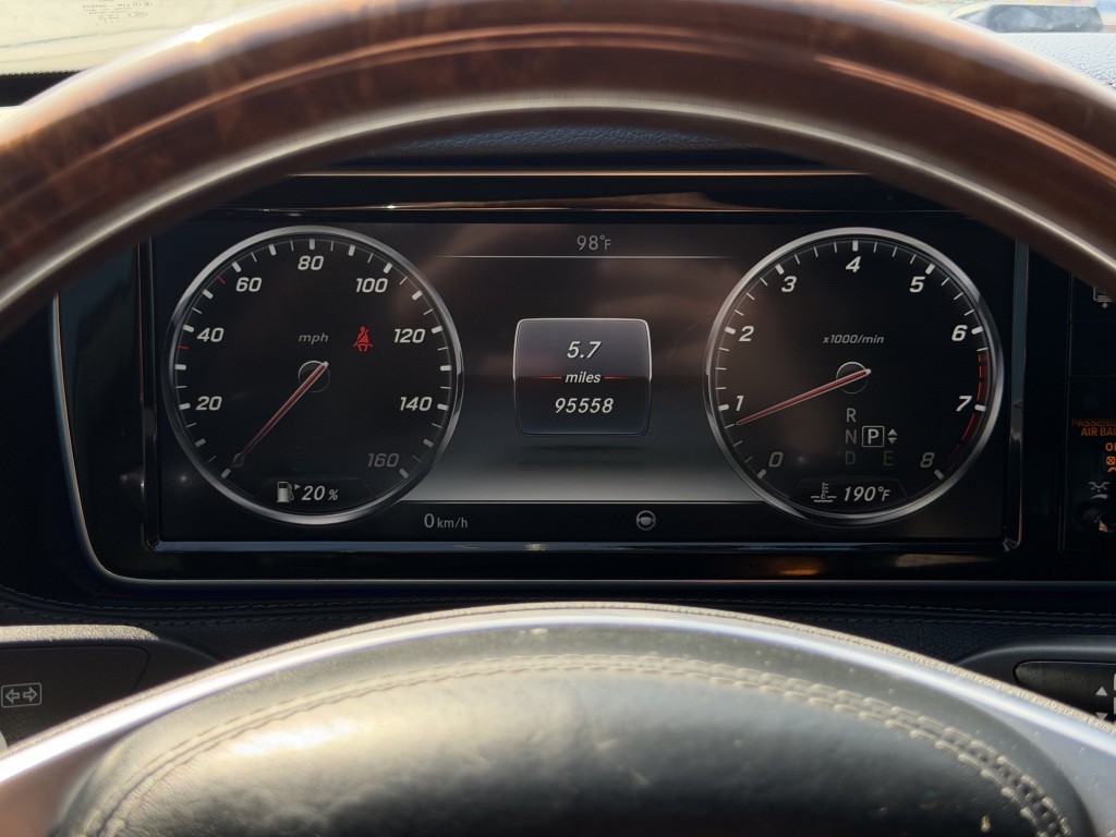 2016 Mercedes-Benz S-Class Image 17