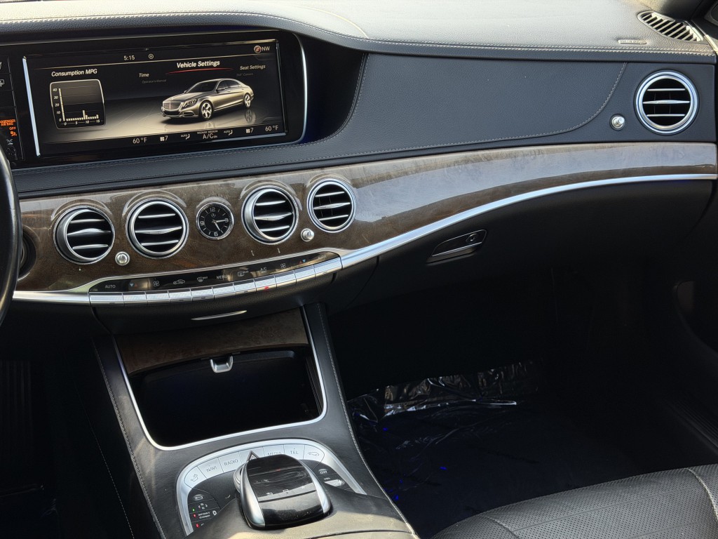 2016 Mercedes-Benz S-Class Image 18