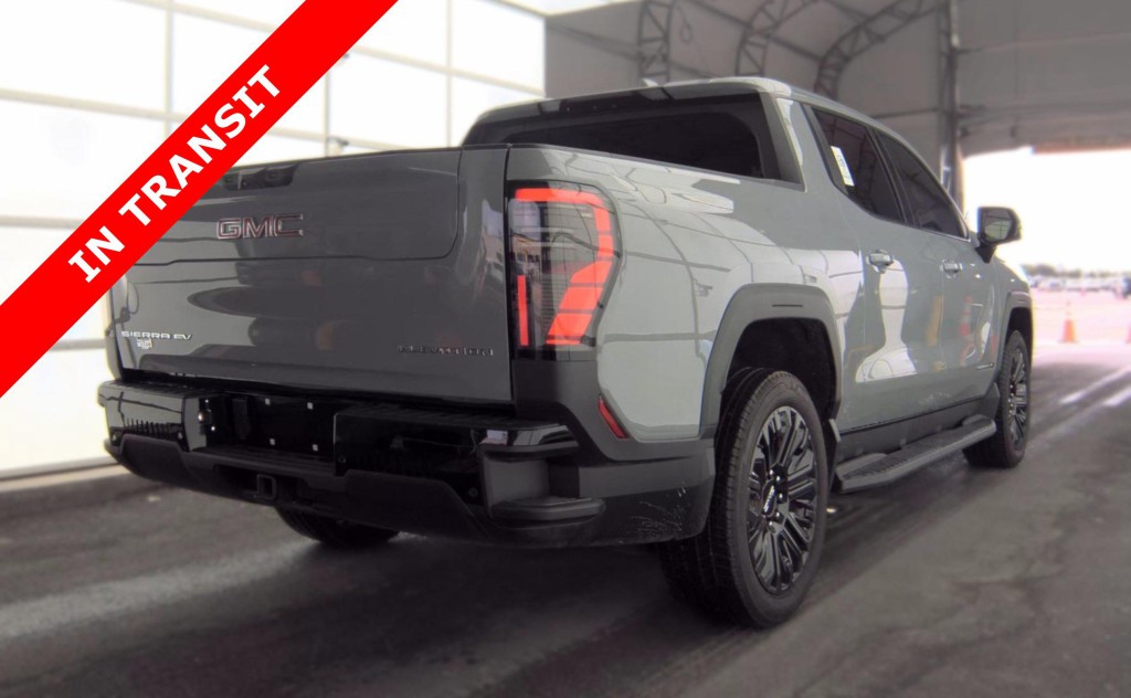 2026 GMC Sierra Image 6