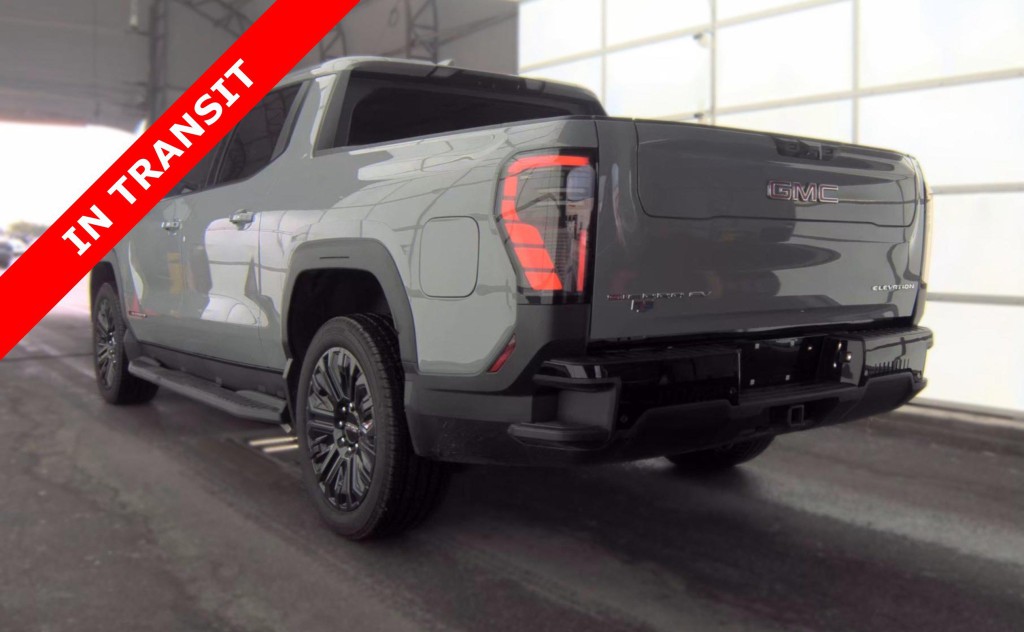 2026 GMC Sierra Image 7