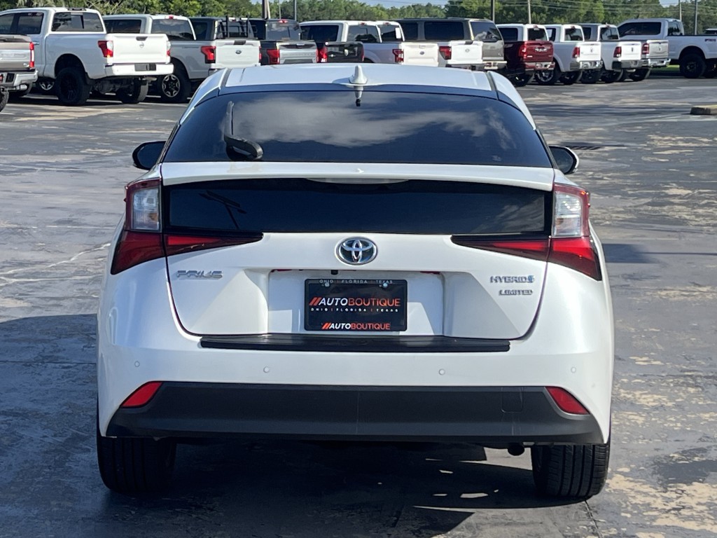 2022 Toyota Prius Image 7