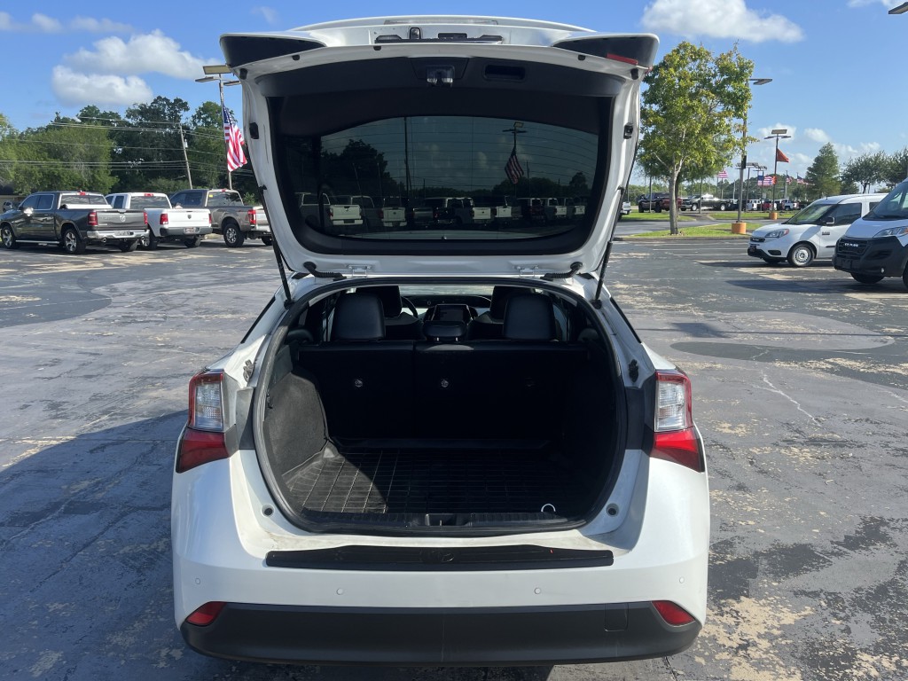 2022 Toyota Prius Image 11