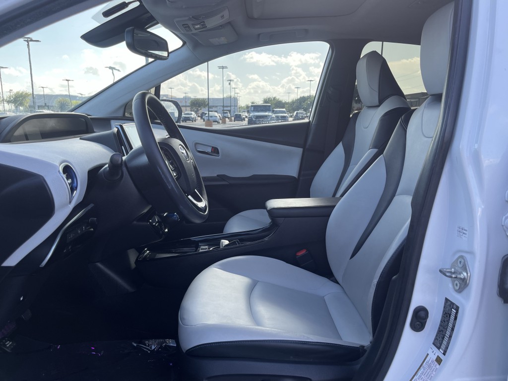 2022 Toyota Prius Image 28