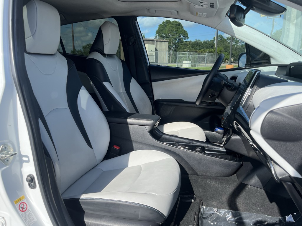2022 Toyota Prius Image 29