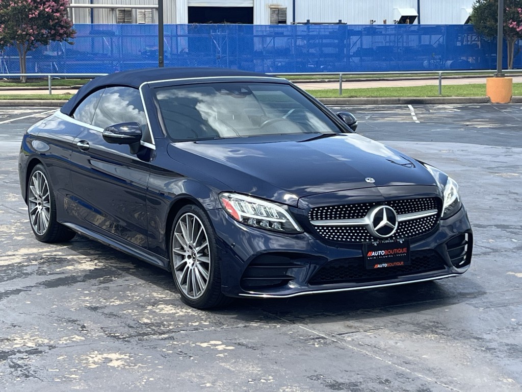 2019 Mercedes-Benz C-Class Image 3