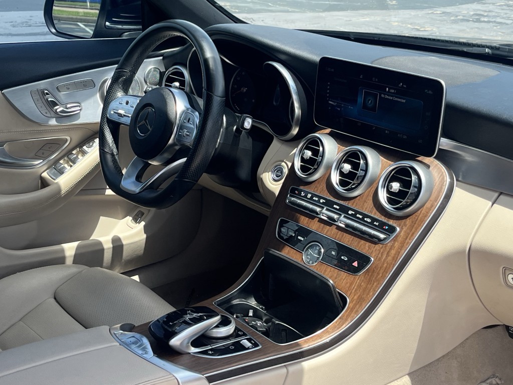 2019 Mercedes-Benz C-Class Image 15