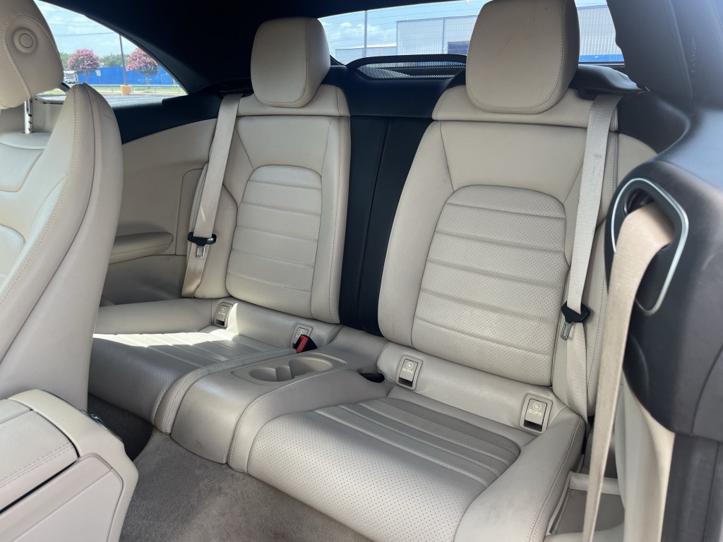 2019 Mercedes-Benz C-Class Image 30