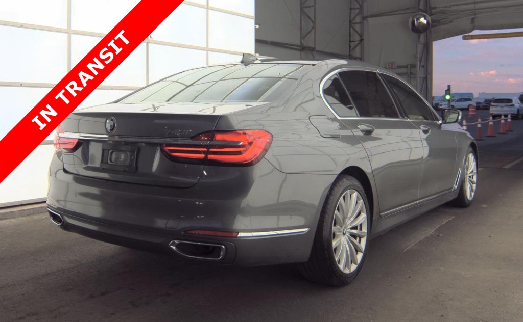 2017 BMW 7 Series Image 5