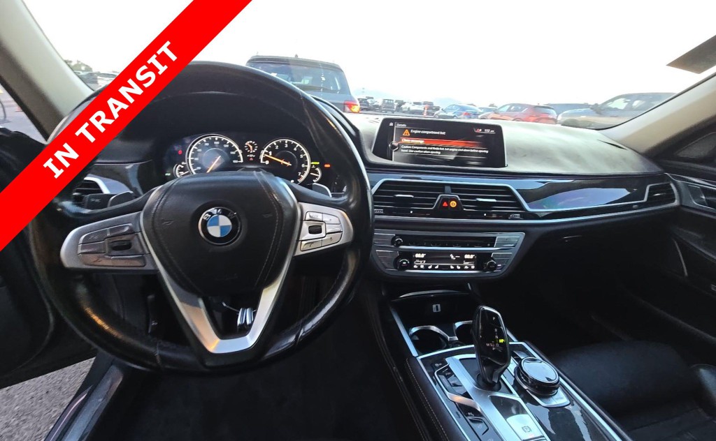 2017 BMW 7 Series Image 8