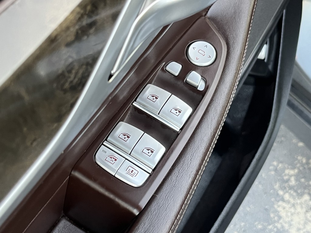 2017 BMW 7 Series Image 27