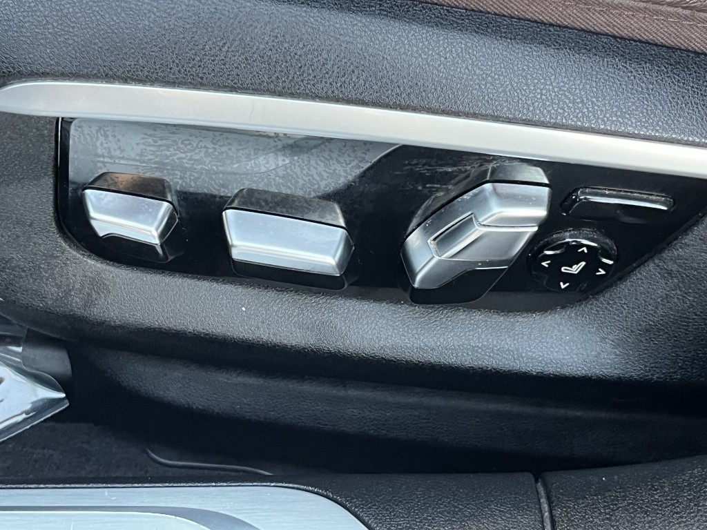 2017 BMW 7 Series Image 28