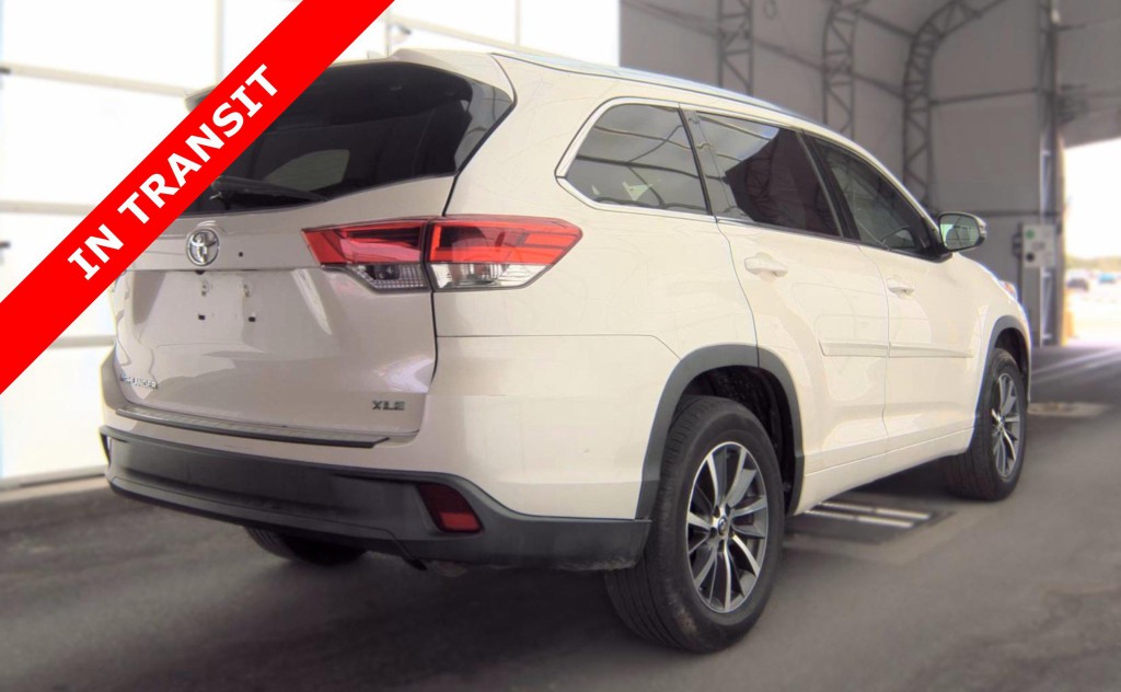 2017 Toyota Highlander Image 5