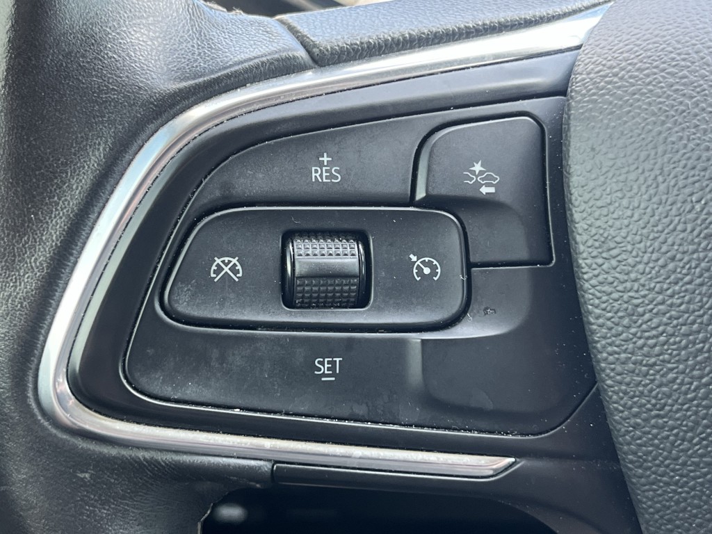 2020 Buick Enclave Image 16