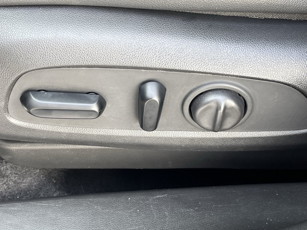 2020 Buick Enclave Image 25