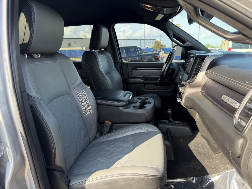 2022 RAM 2500 Image 25
