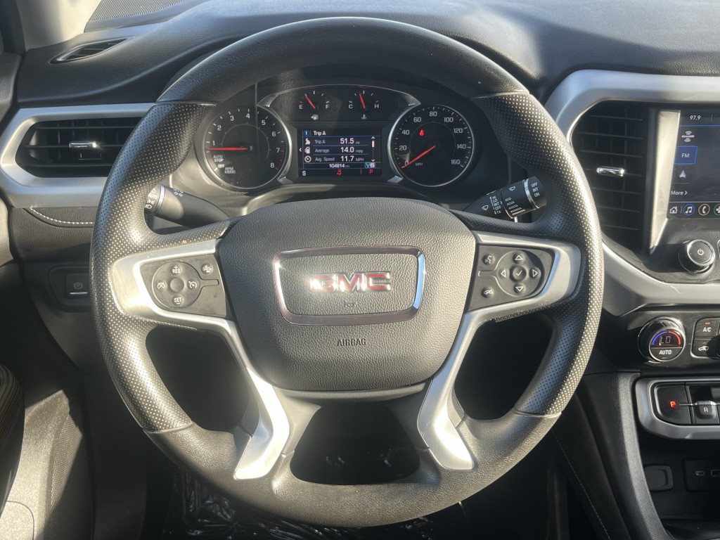 2021 GMC Acadia Image 18