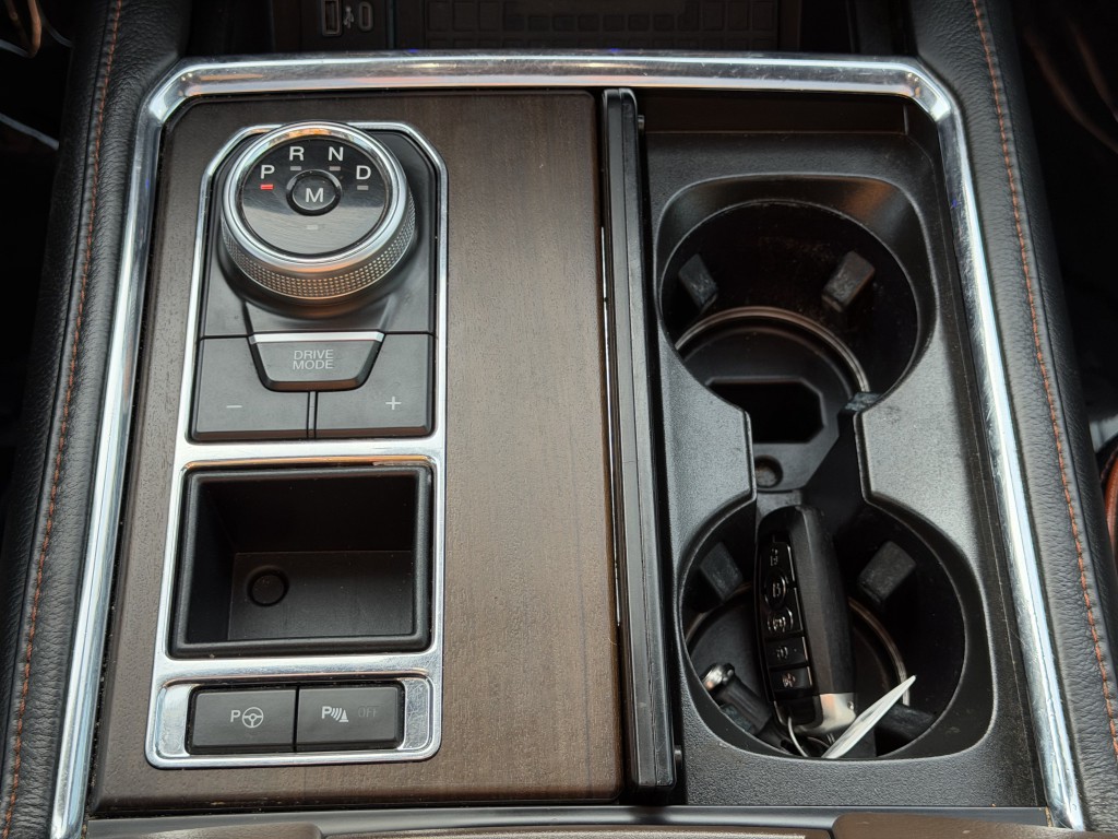 2020 Ford Expedition Image 25