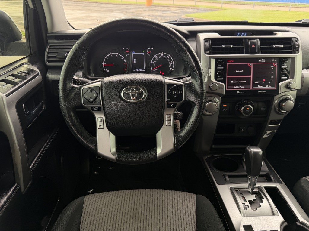 2020 Toyota 4Runner Image 13