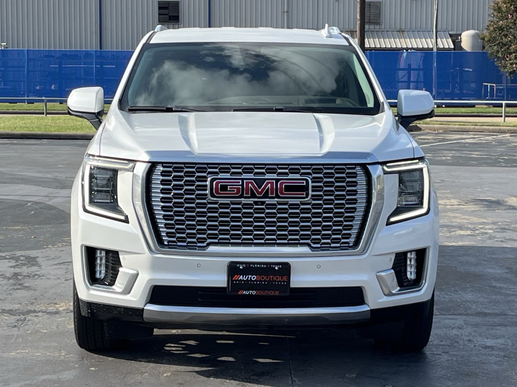 2022 GMC Yukon Image 6