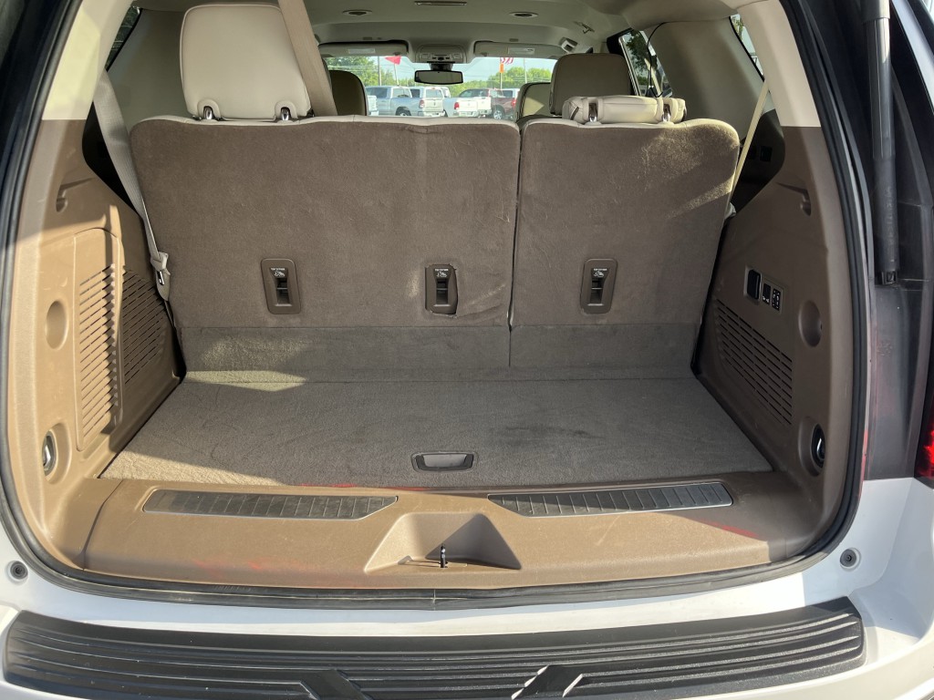 2022 GMC Yukon Image 13