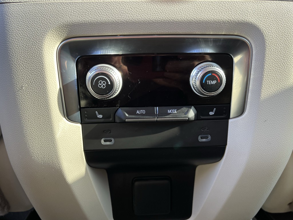 2022 GMC Yukon Image 30