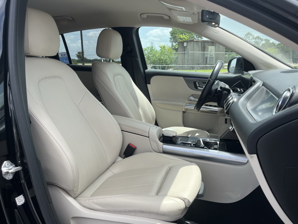 2021 Mercedes-Benz GLA-Class Image 28