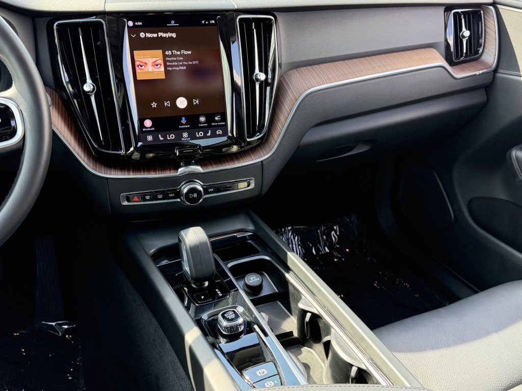 2023 Volvo XC60 Image 19