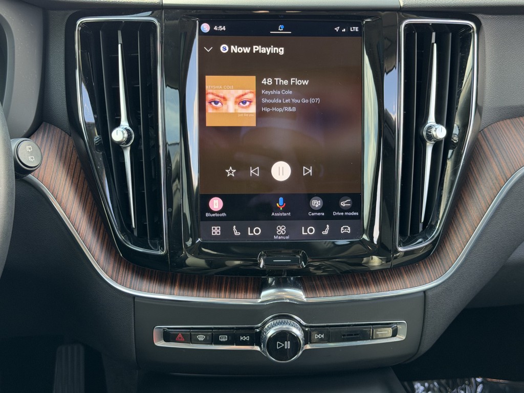 2023 Volvo XC60 Image 20